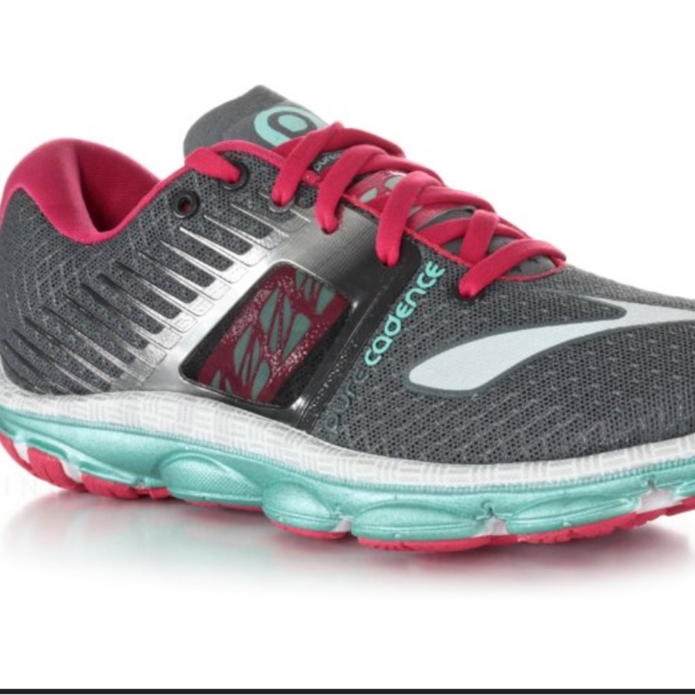 Brooks purecadence 6 shoes size 7.5
